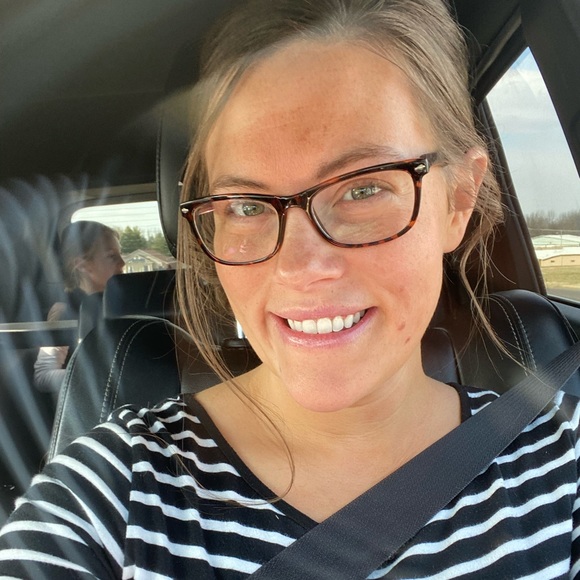 Meet your Posher, Jonna - Picture 1 of 1